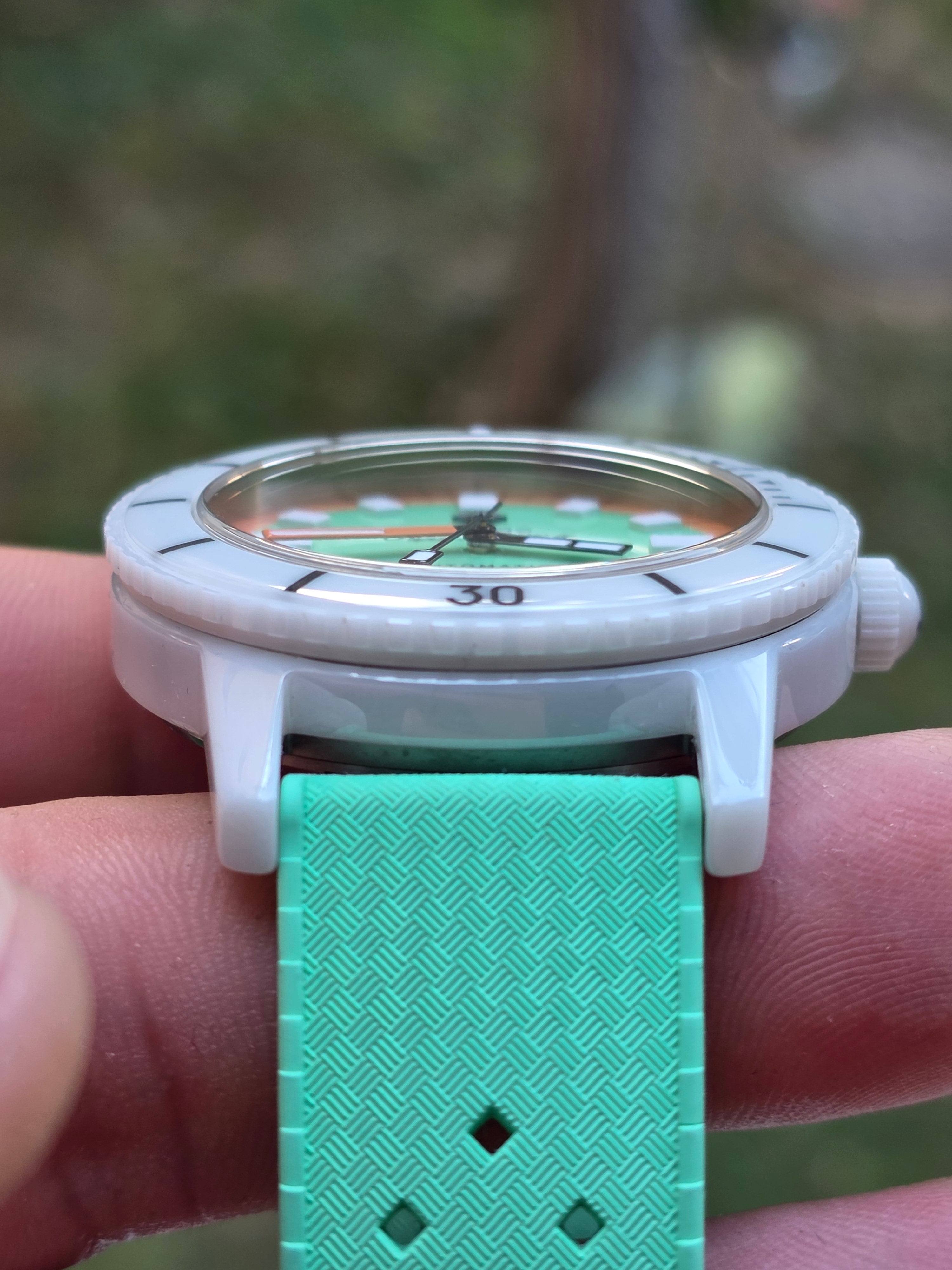 Zodiac Super Sea Wolf Compression Automatic Chronometer Ceramic (Referință: ZO9592).