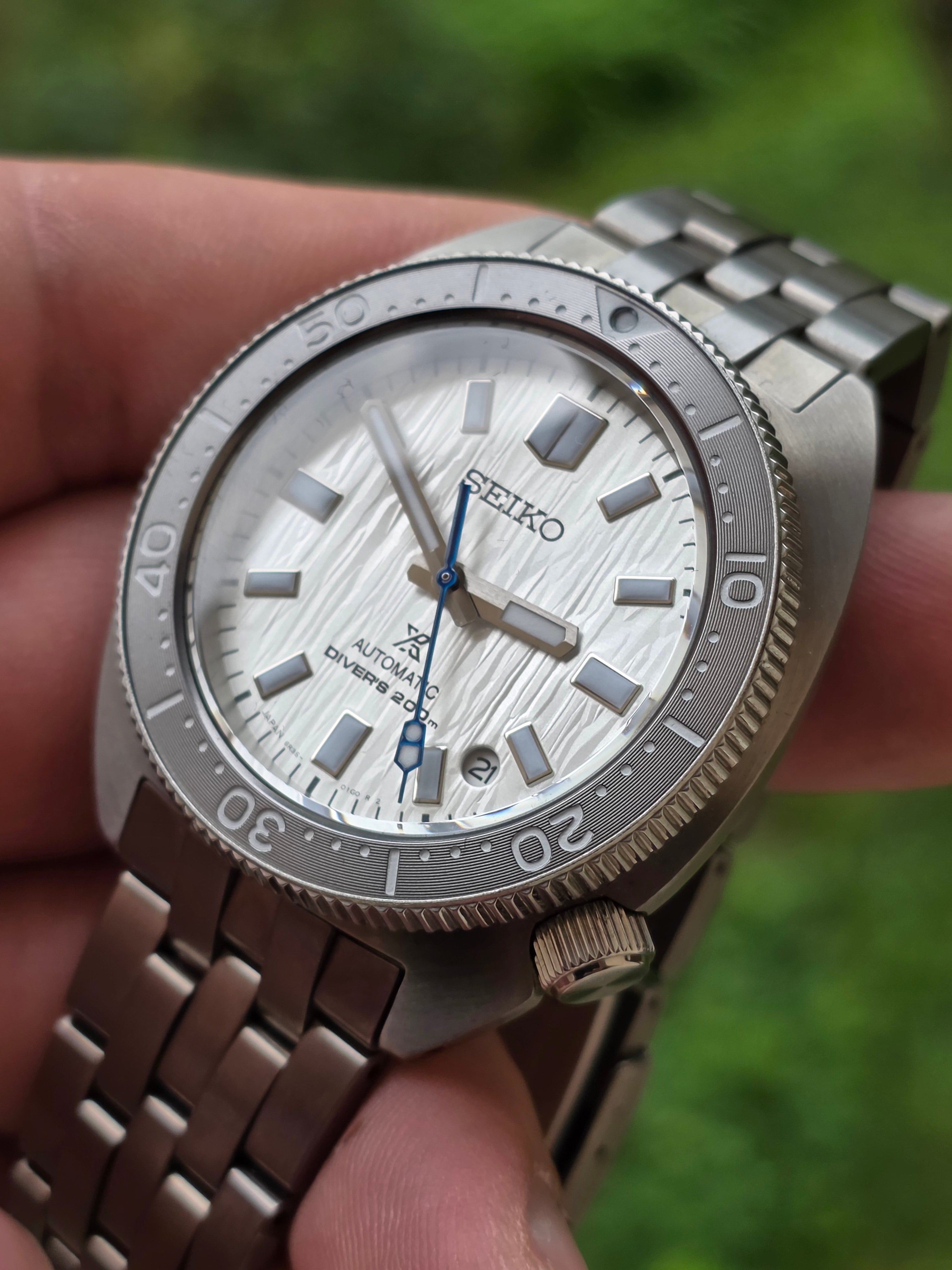 Seiko Prospex "Save the Ocean" Glacier Limited Edition (SPB333J1) – Full Set