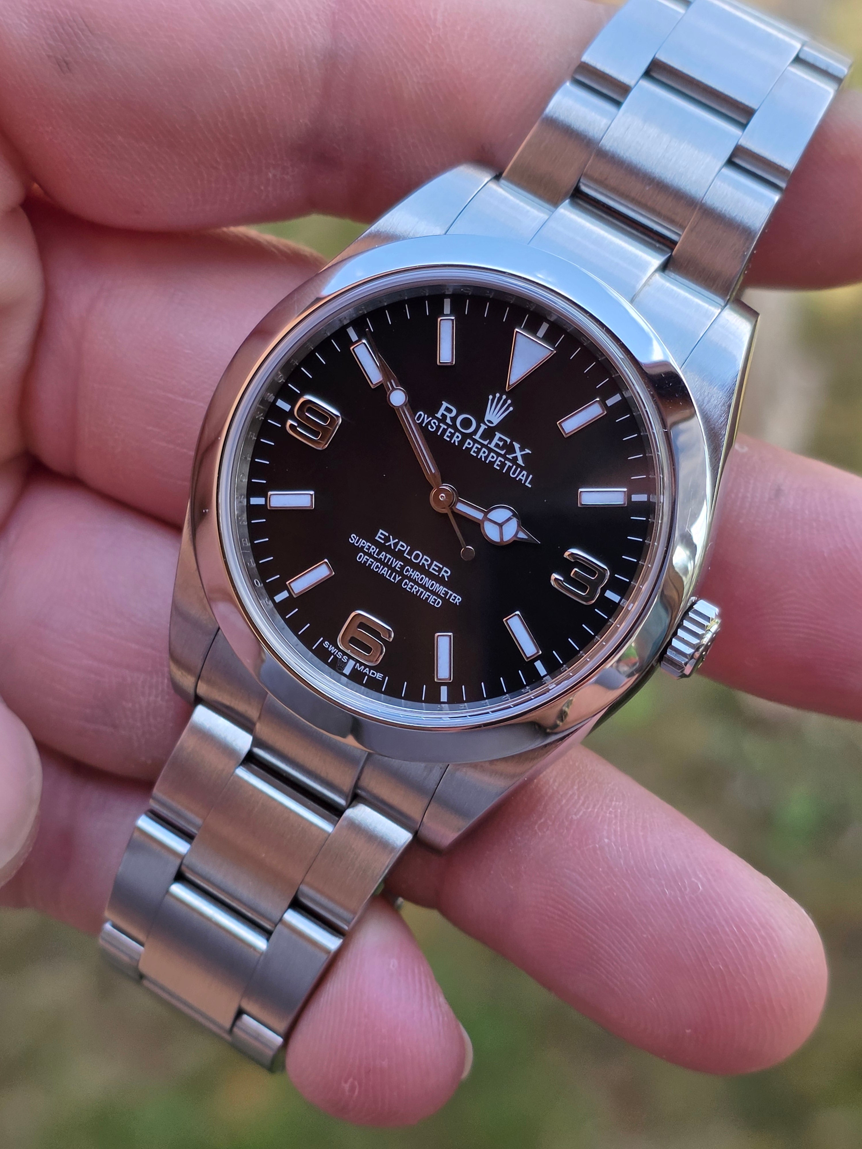 ROLEX Explorer I 39mm – Referință 214270 (Generația MK1 / Cifre Aur Alb)