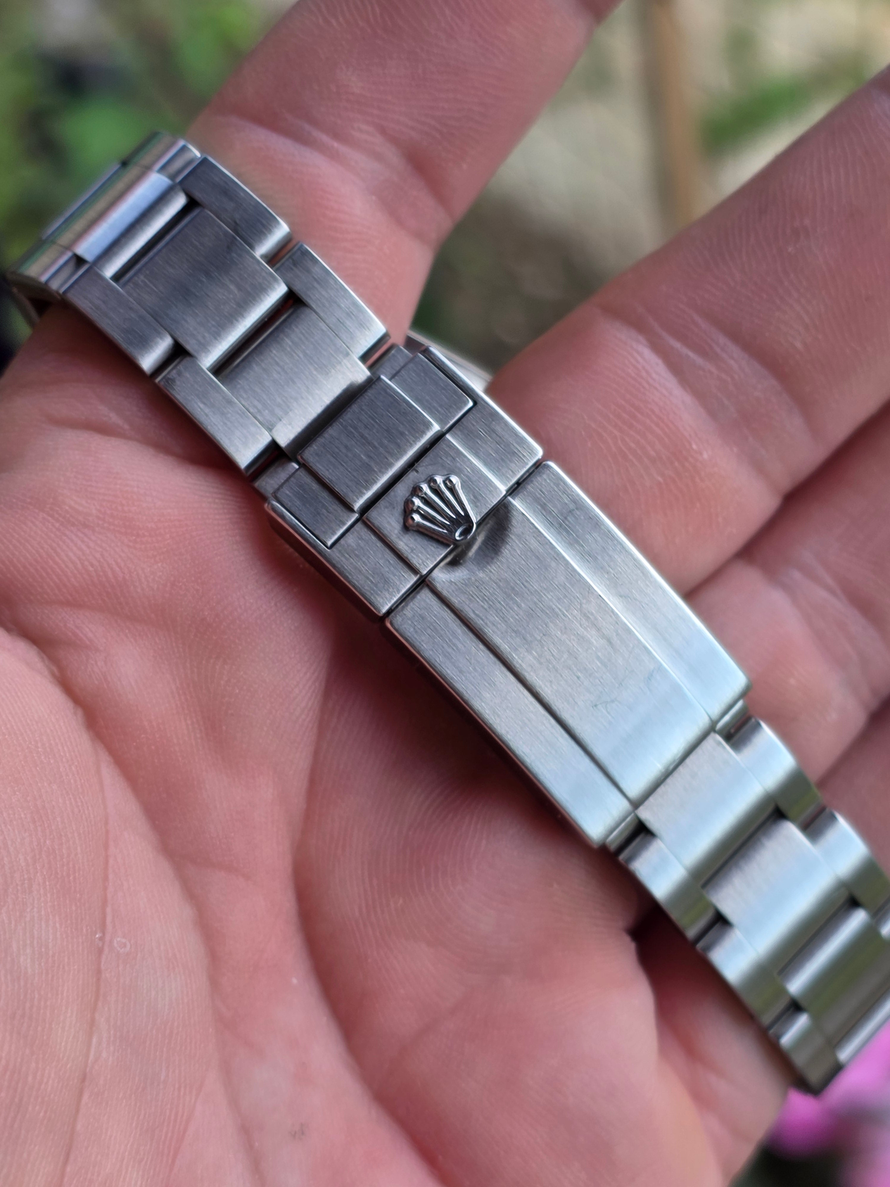ROLEX Explorer I 39mm – Referință 214270 (Generația MK1 / Cifre Aur Alb)