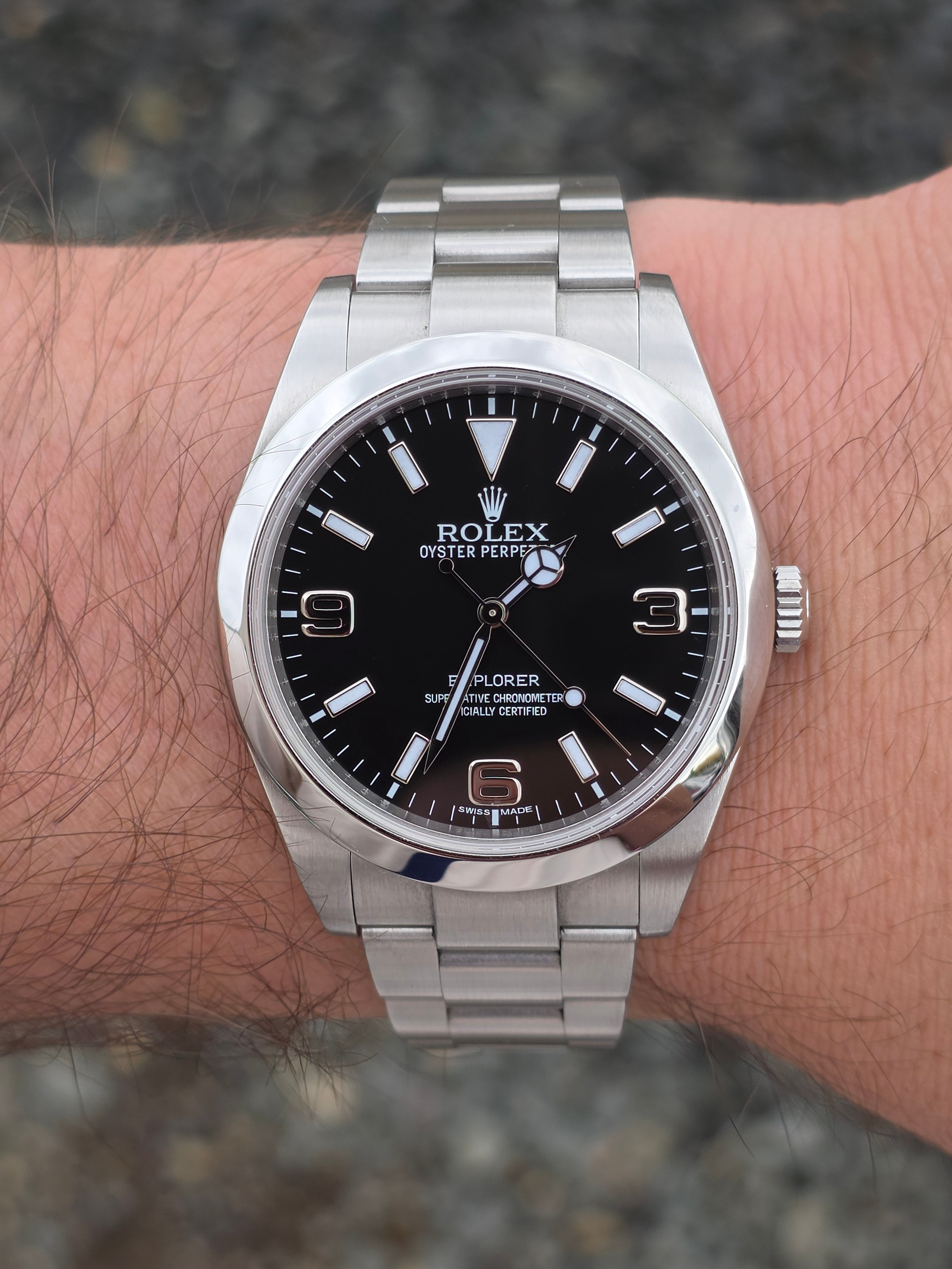 ROLEX Explorer I 39mm – Referință 214270 (Generația MK1 / Cifre Aur Alb)