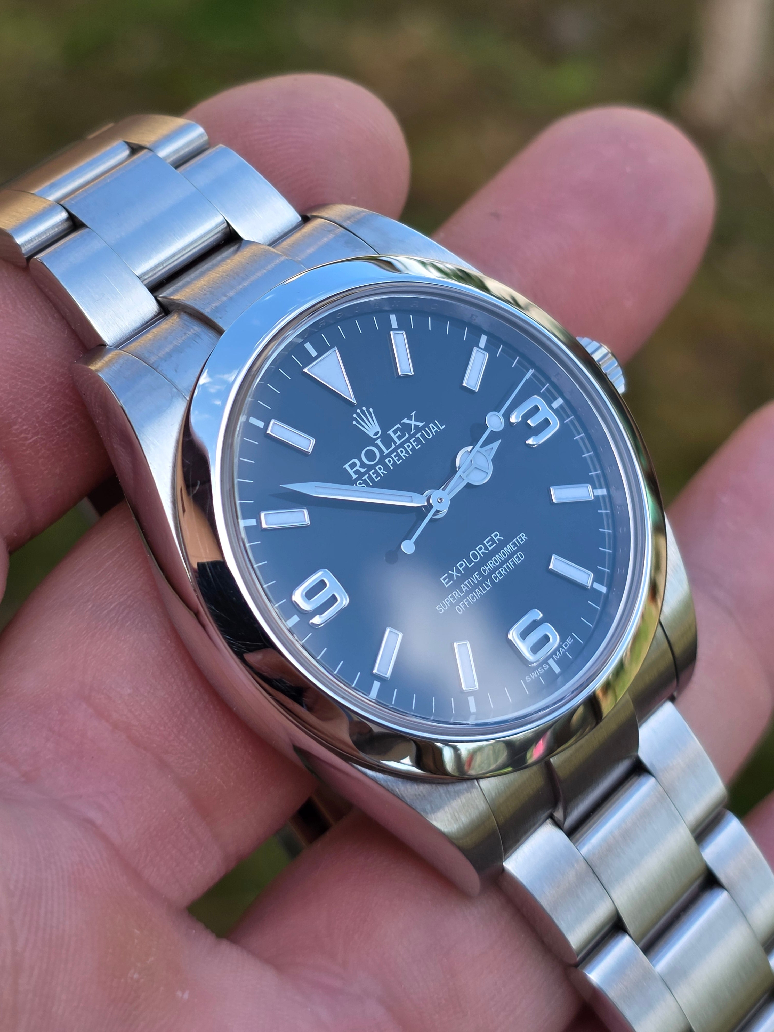 ROLEX Explorer I 39mm – Referință 214270 (Generația MK1 / Cifre Aur Alb)