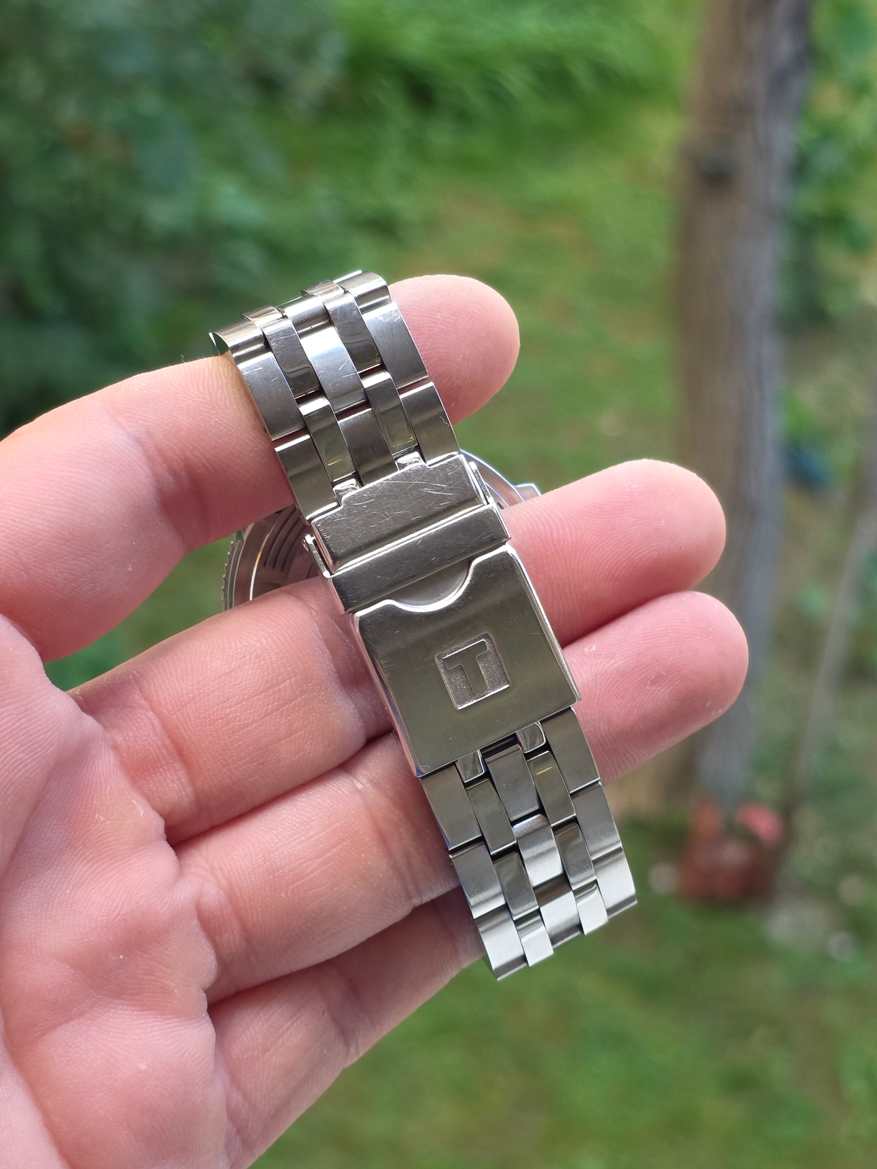 Tissot Seastar 1000 Powermatic 80 – Model deosebit, cadran Verde/Smarald în degrade