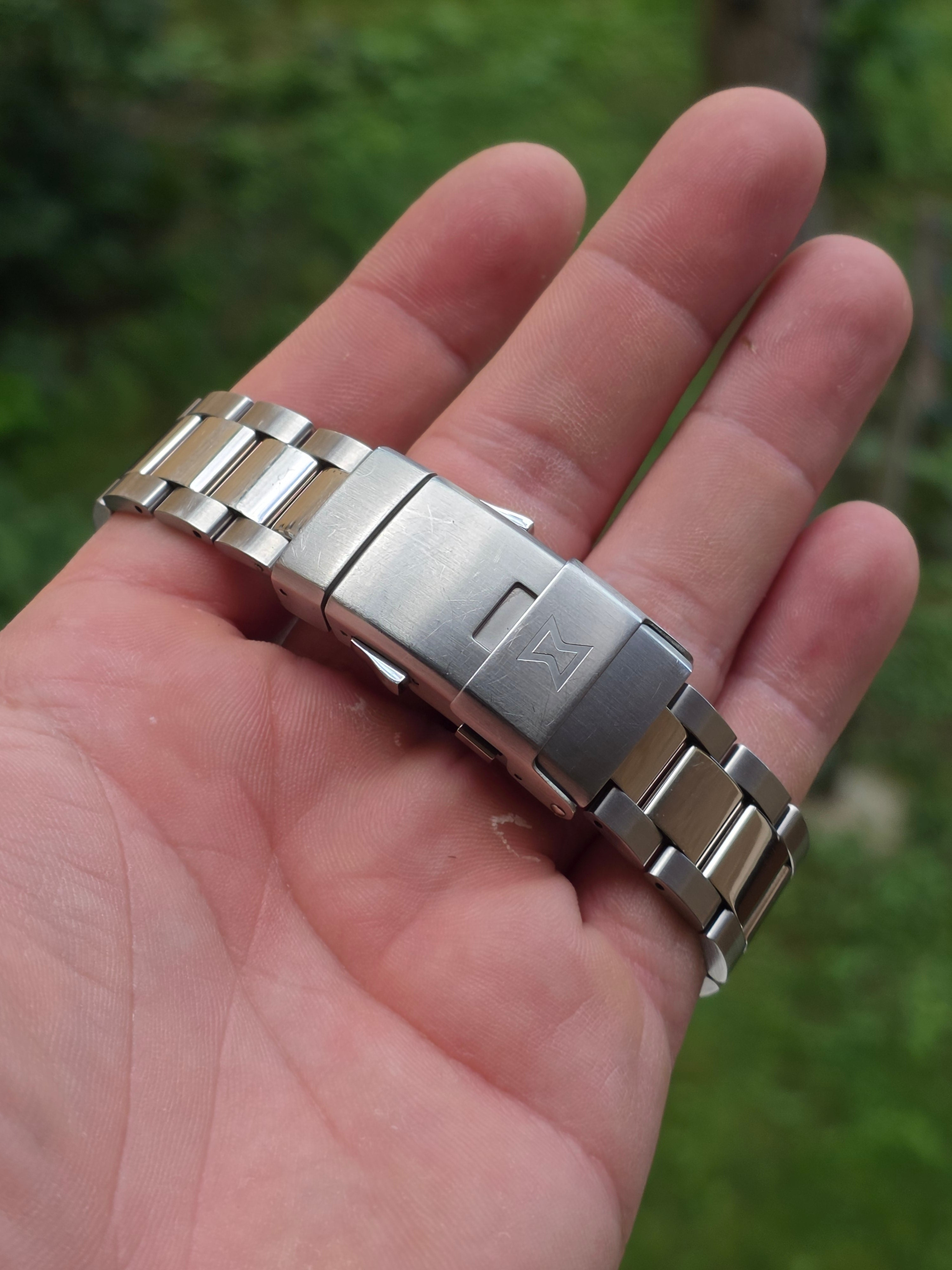 Edox SkyDiver Neptunian Automatic 1000m (100 ATM) – Pachet Complet