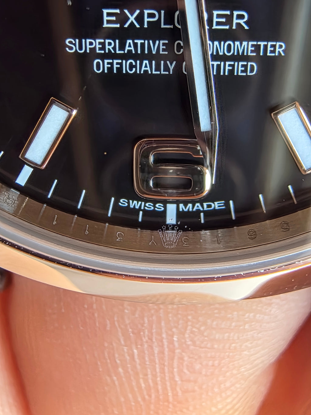 ROLEX Explorer I 39mm – Referință 214270 (Generația MK1 / Cifre Aur Alb)